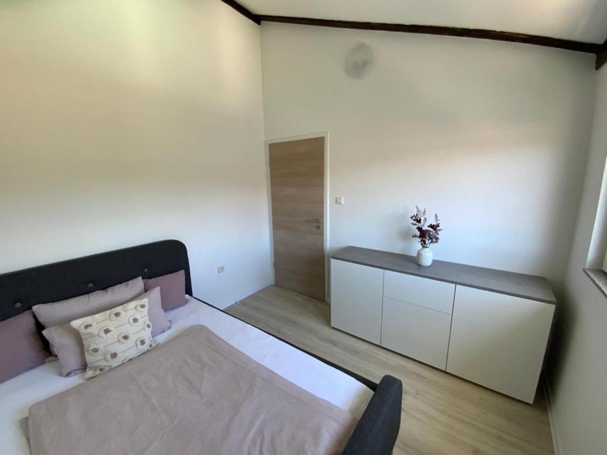 Apartment Eleni Šibenik Eksteriør billede